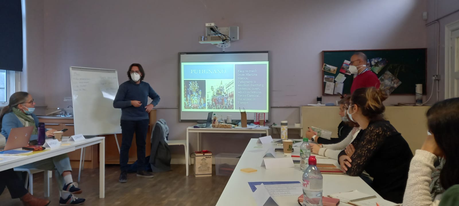 Erasmus+ CLIL and PBL to Improve Student Engagement